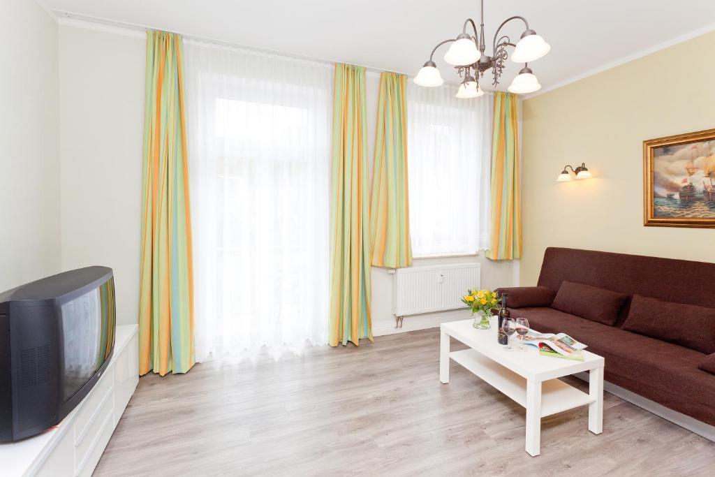 Ferienwohnungen Familie Glasner Binz Zimmer foto