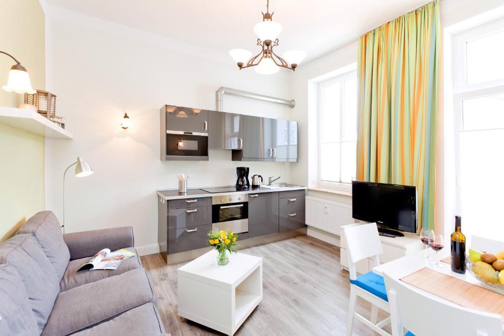 Ferienwohnungen Familie Glasner Binz Zimmer foto